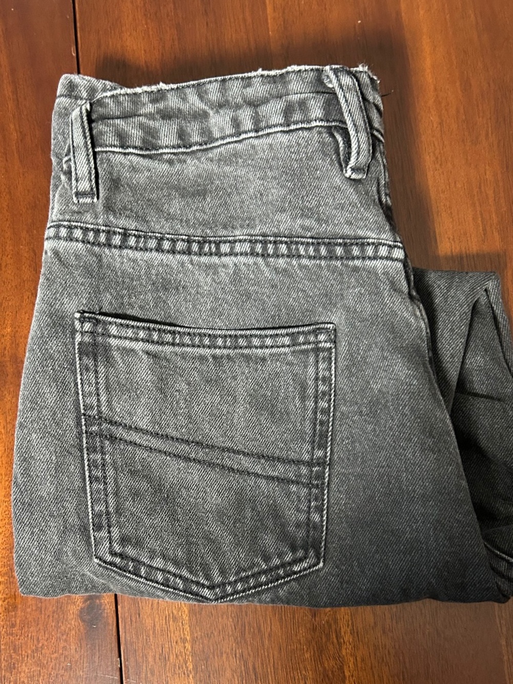 COLLUSION /ASOS x006 High Rise Mom Jeans in Washed Black - 26 Petite